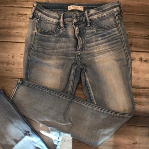 Abercrombie & Fitch stretchy jeans